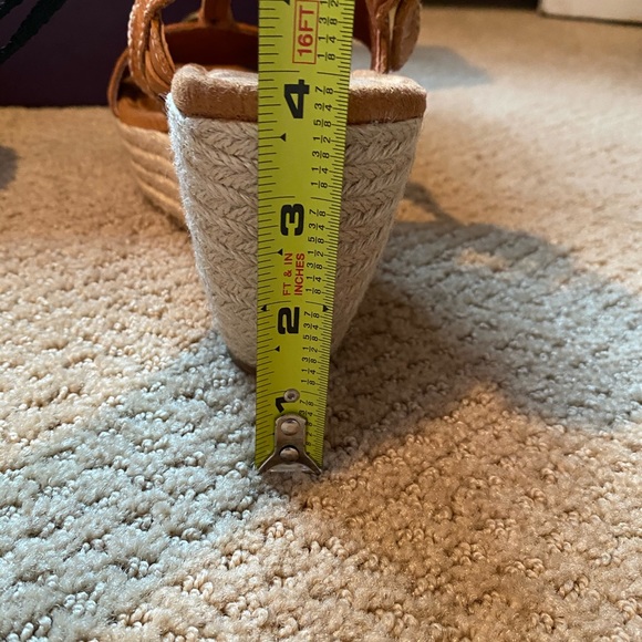 Lucky Brand wedge sandals. Size 10. Never worn - Picture 5 of 5